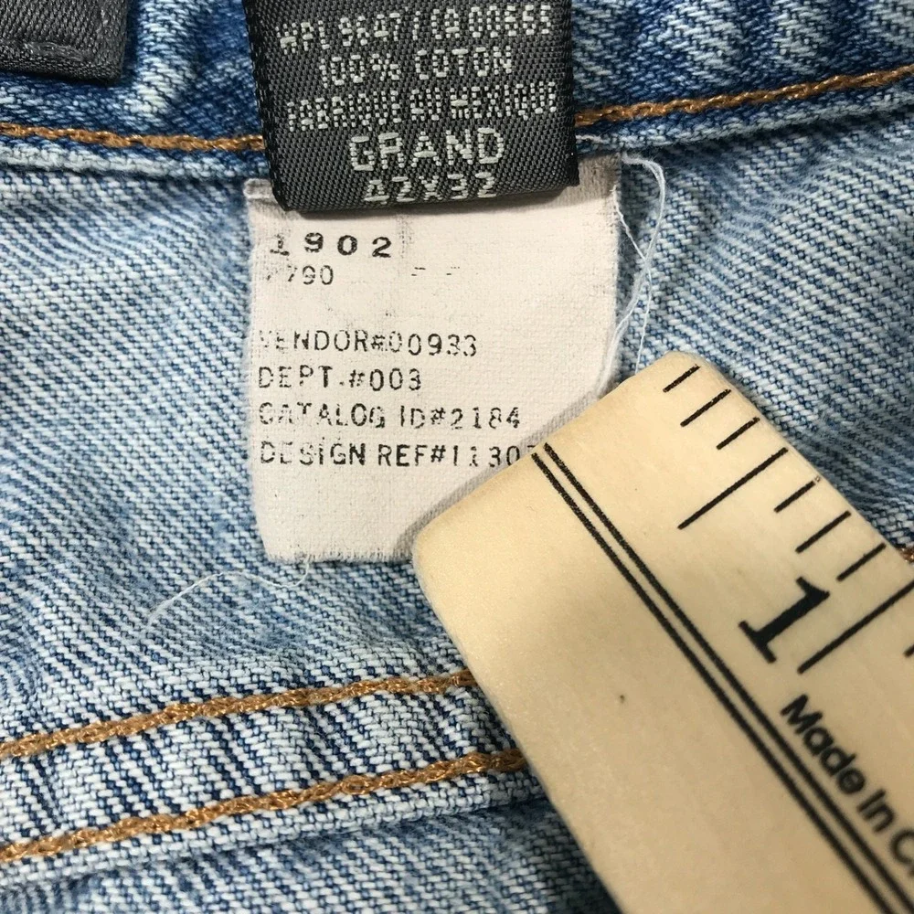 Vintage Eddie Bauer Relaxed Fit Jeans Men 42x32 Blue Grunge 100% Cotton Work Y2K